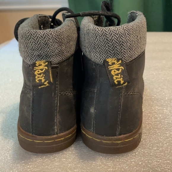 Dr Martens Maelly black leather with padded collar Maelly sneaker boots lace-up - Picture 6 of 12